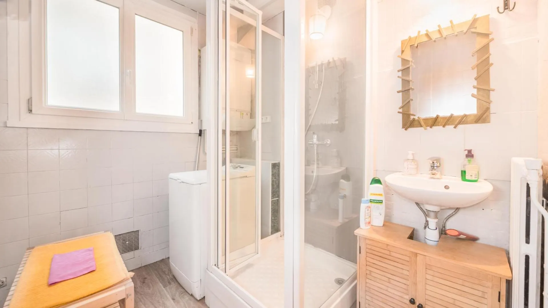 Apartment Beautiful Equipped In *