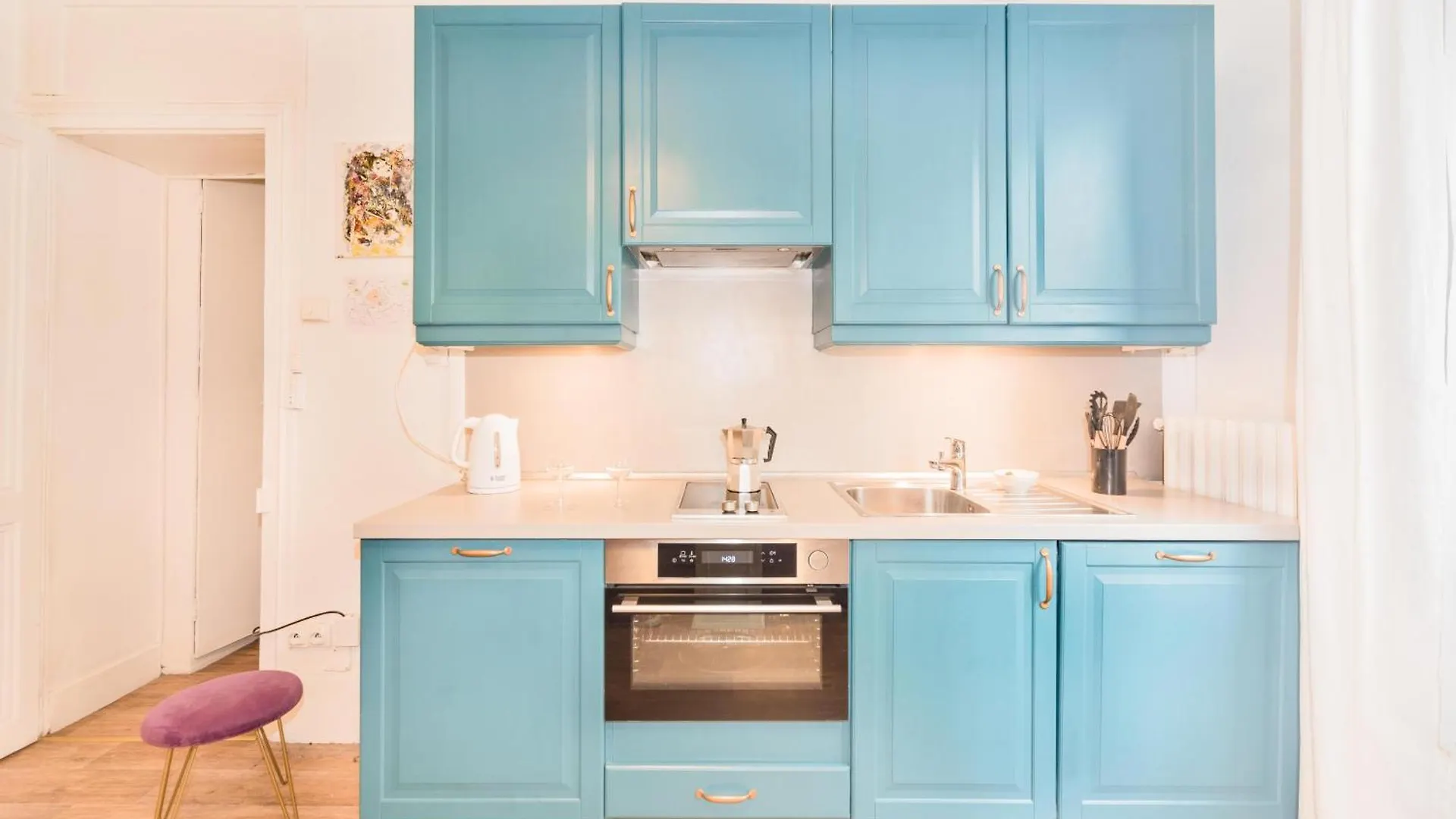 Beautiful Equipped In Apartment